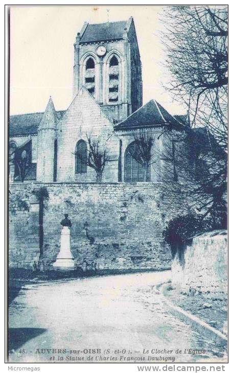 AUVERS-sur-OISE - Le Clocher De L'église Et La Statue De Charles-François Daubigny - Auvers Sur Oise