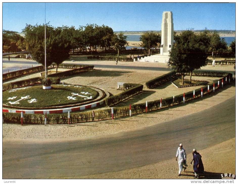 (111) Tchad - N'Djamena, Monument Felix Eboué - Tsjaad