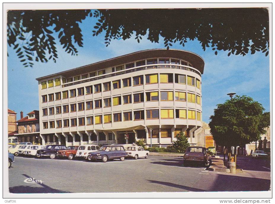 CPSM VAL D'OISE 95   TAVERNY  Le Centre Administratif - Taverny