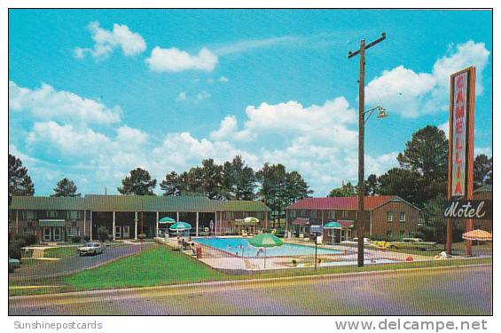 Colorado Columbus Camellia Motel With Pool - Columbus