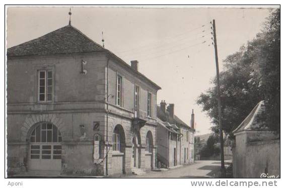 BRINON SUR BEUVRON ( La Mairie ) - Brinon Sur Beuvron