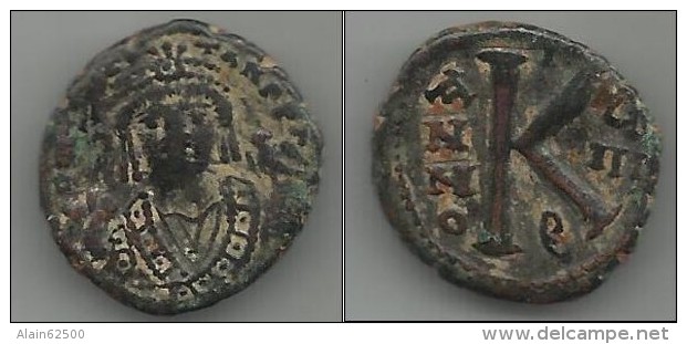 MAURICE TIBERE . DEMI -  FOLLIS  .  582 à 602 . - Byzantines