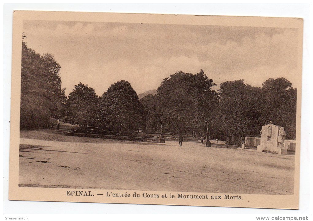 Cpa Militaria - Epinal - L'entrée Du Cours Et Le Monument Aux Morts - Kriegerdenkmal