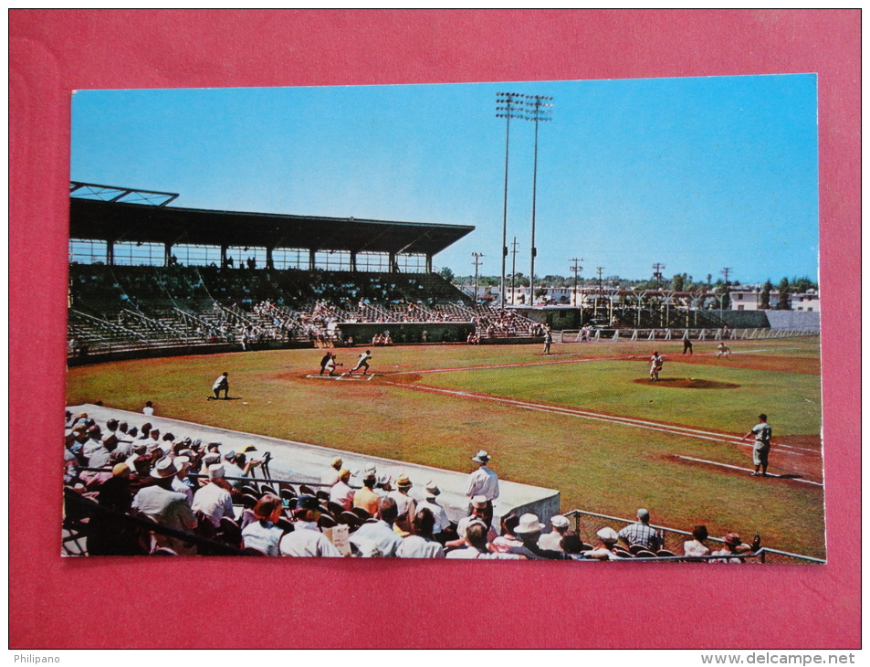 > FL - Florida > Clearwater  Russell Baseball Field Spring Training Major League Baseball  Not Mailed    Ref 1005 - Clearwater