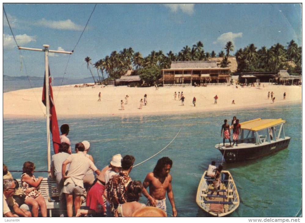 (020) Fiji Islands - Beachcomber Hotel (with Tonga Stamps) - Fidji