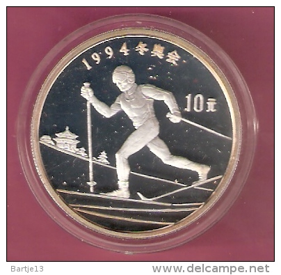 CHINA 10 YUAN 1992 AG PROOF OLYMPICS SKIER CROSS COUNTRY LILLEHAMMER 1994 - Sonstige – Asien