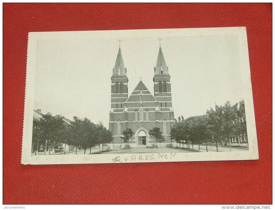 QUAREGNON   -  Eglise Notre Dame De Lourdes Et L´ Esplanade - Quaregnon