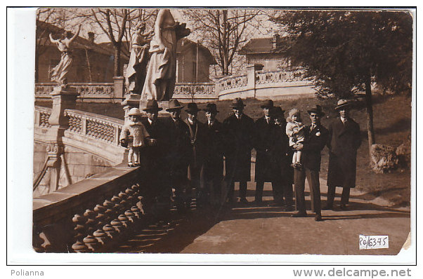 PO6375# TORINO - FOTOGRAFICA OBERTO PIERINO - RICORDO GRUPPO UOMINI PARCO DEL VALENTINO  No VG - Parks & Gärten