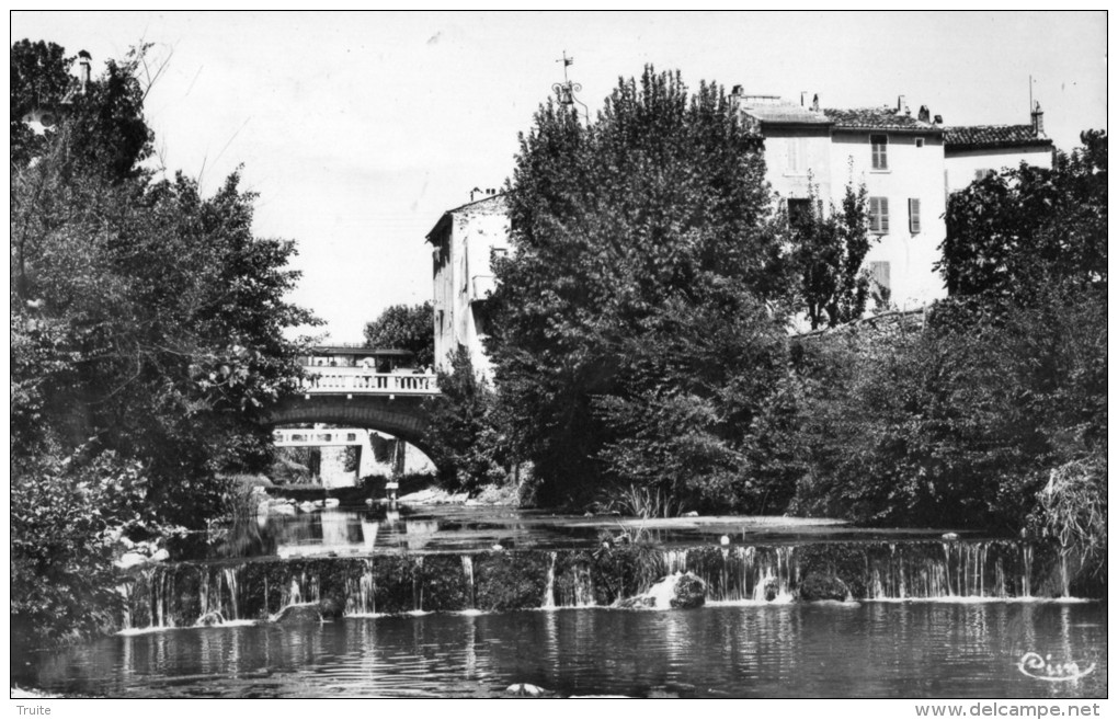 SOLLIES-PONT LES DEUX PONTS - Sollies Pont