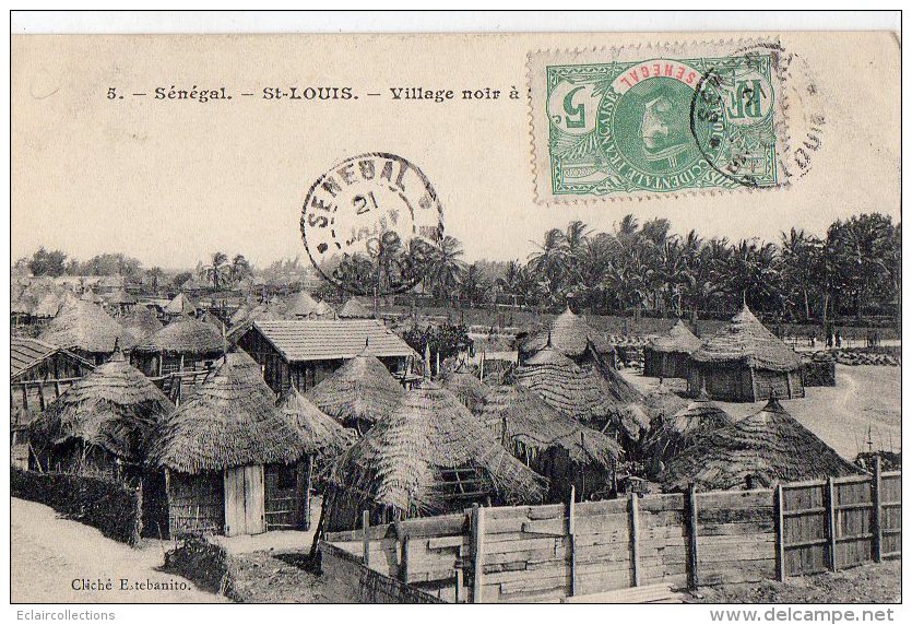 Afrique Noire. Sénégal  St Saint Louis:  Village  Noir (Voir Scan:) - Sénégal