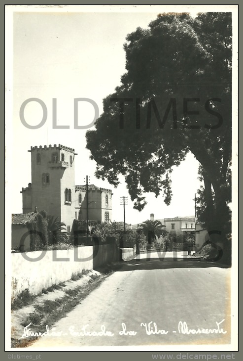 PORTUGAL - FUNDÃO - ENTRADA DA VILA NASCENTE - 50S REAL PHOTO PC. - Castelo Branco