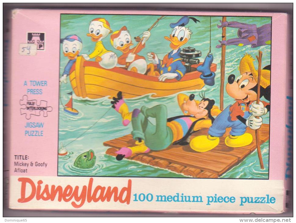 Ancien Puzzle Disney Donald Mickey Pluto Goofy Afloat  Jigsaw - Puzzles