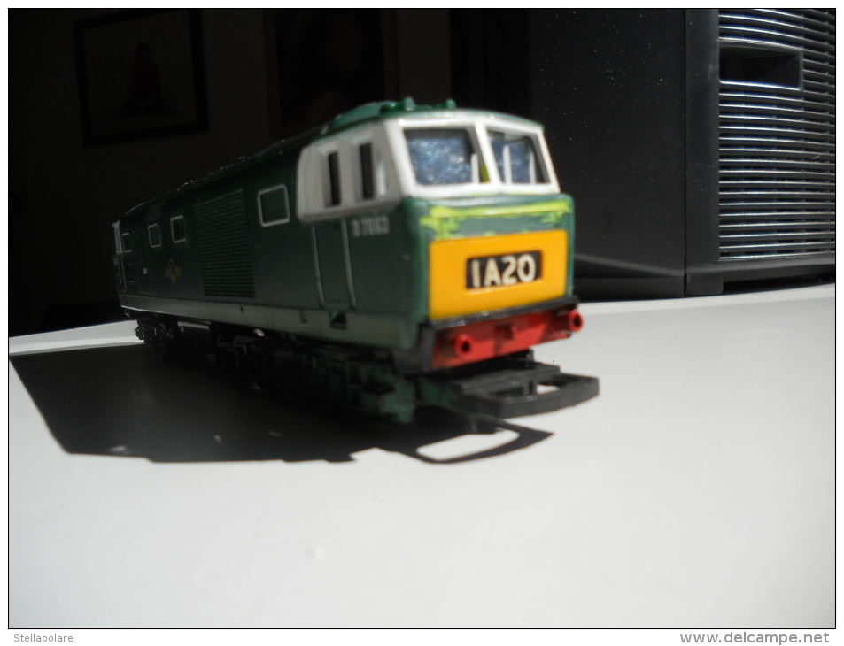 SCALA 00 - Hornby Loco Diesel Inglese HIMECK. Livrea Giallo Verde. - Loks