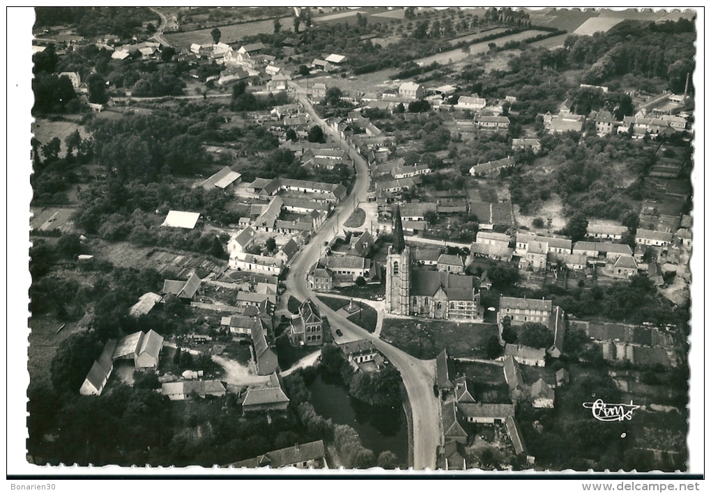 CPSM 80 AILLY LE HAUT CLOCHER  BELLE VUE GENERALE AERIENNE - Ailly Le Haut Clocher