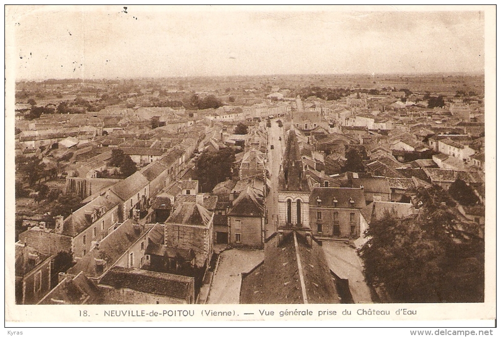 NEUVILLE DE POITOU ( 86) Vue Générale Prise Du Château D'Eau ( Papier Léger  ) - Neuville En Poitou
