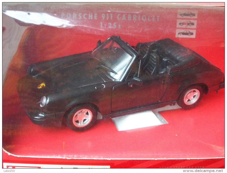 POLISTIL - PORSCHE 911 CABRIOLET /SPIDER   AVEC SA  BOITE   Scala 1/25 - Polistil