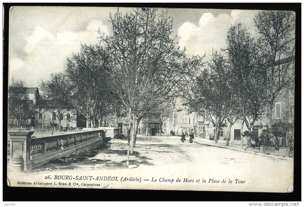 Cpa  Du 07 Bourg Saint Andéol Le Champ De Mars  Et La Place De La Tour    APJ1 - Bourg-Saint-Andéol