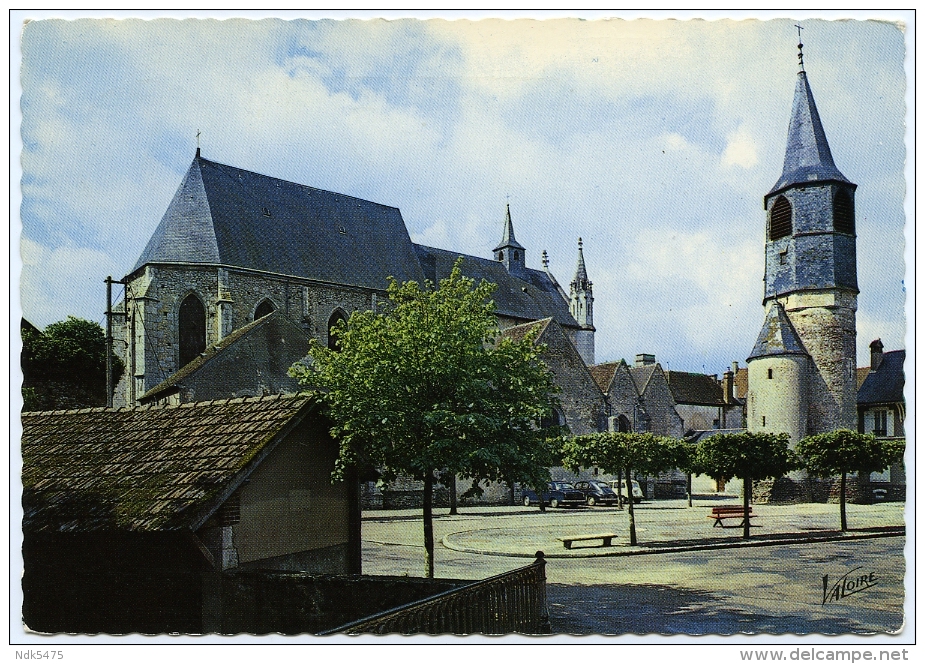 45 : CHATILLON-COLIGNY - L'EGLISE SAINT PIERRE (10 X 15cms Approx.) - Chatillon Coligny