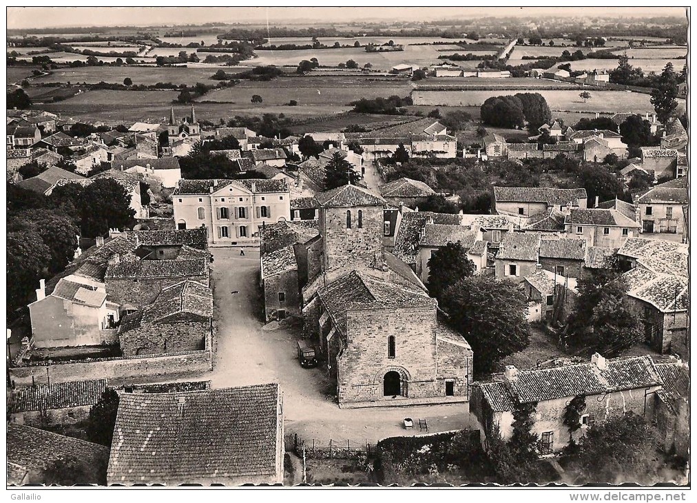 CPSM PEU COMMUNE VILLEFAGNAN VUE GENERALE ET L'EGLISE VUE AERIENNE EDITION LAPIE - Villefagnan