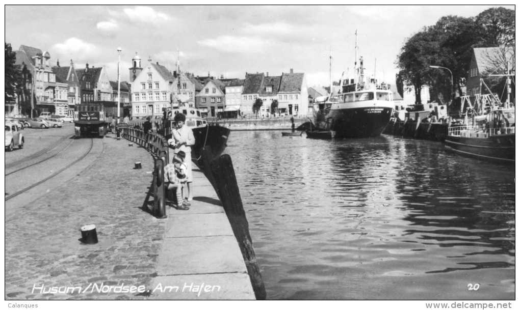 CPSM Husum Nordsee Am Hafen - Husum