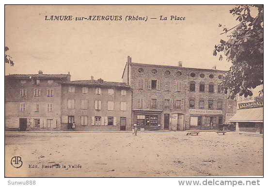 69 - Lamure Sur Azergue - La Place (animée, Patisserie-confiserie, Hôtel,...) - Lamure Sur Azergues