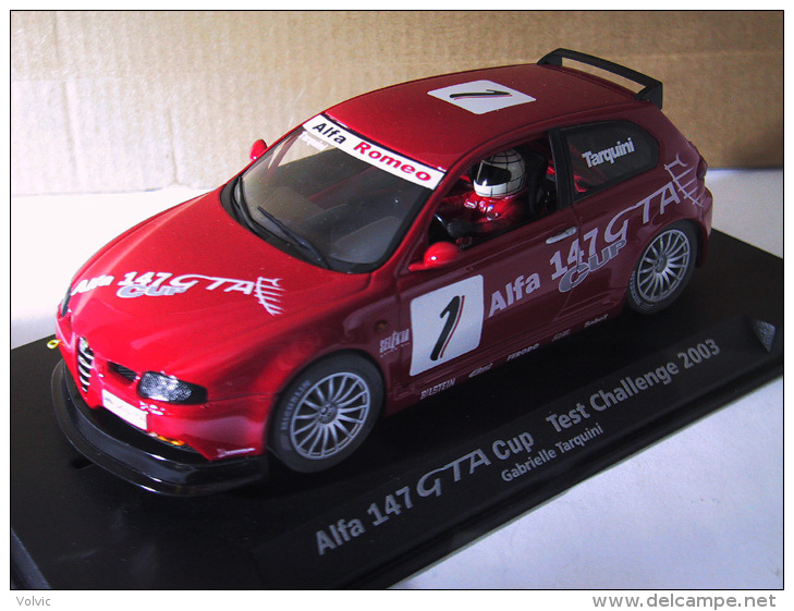 - FLY - Voiture De Circuit  ALFA 147 GTA Cup " Gabrielle Tarquini"- 1/32° -  Réf 88083 - - Circuits Automobiles