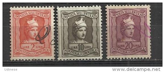 ITALY  - FISCAL STAMPS - 3 DIFFERENT - USED OBLITERE GESTEMPELT USADO - Revenue Stamps