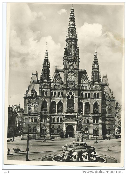 Photo Originale Format 22.5 X 16.5 Cms ) REICHENBERG Hauptstadt Des Sudetengaues Rathaus (Tchéquie  Liberec) - Places