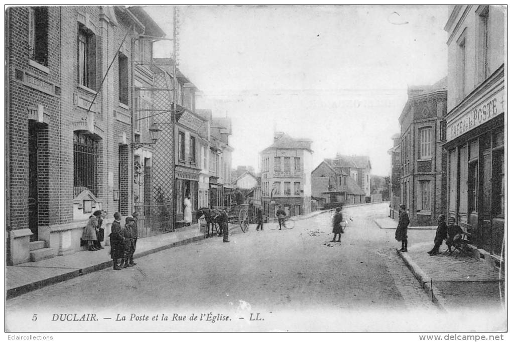 Duclair    76      Poste Et Rue De L'Eglise - Duclair