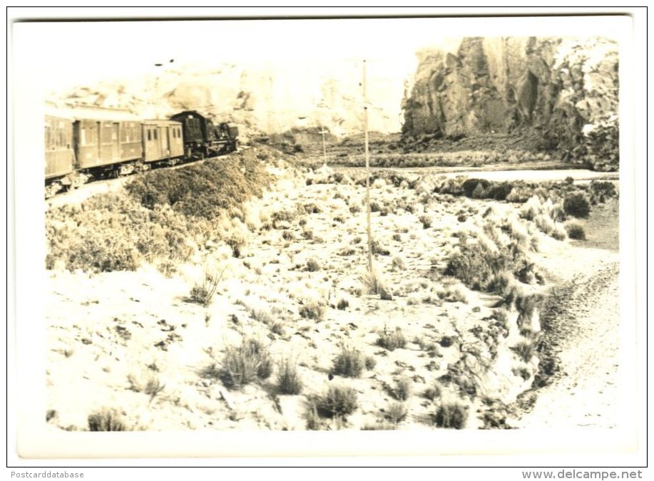 E. N. FF. CC. Bolivia - Photocard Of A Trip Through Bolivia By Train. Heading To Cochabamba. - & Train - Bolivie