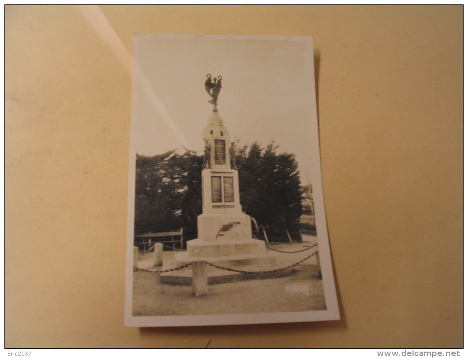 BINIC ...LE MONUMENT AUX MORTS... - Kriegerdenkmal