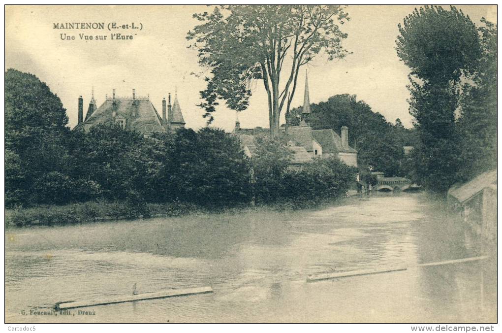 Maintenon  Une Vue Sur L'Eure   Cpa - Maintenon