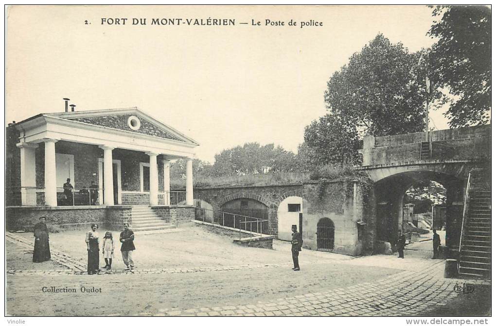 réf : Z-13-105 : Fort du Mont Valérien