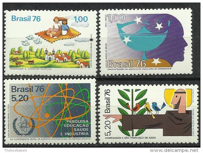 BRASIL **  1976 - Neufs