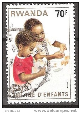 RWANDA   # STAMPS FROM YEAR 1981 "STANLEY GIBBONS 1039 " - Oblitérés