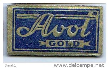 RAZOR BLADE RASIERKLINGE AVOT  GOLD   GERMANY - Rasierklingen