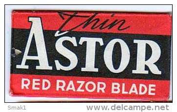 RAZOR BLADE RASIERKLINGE ASTOR - Razor Blades