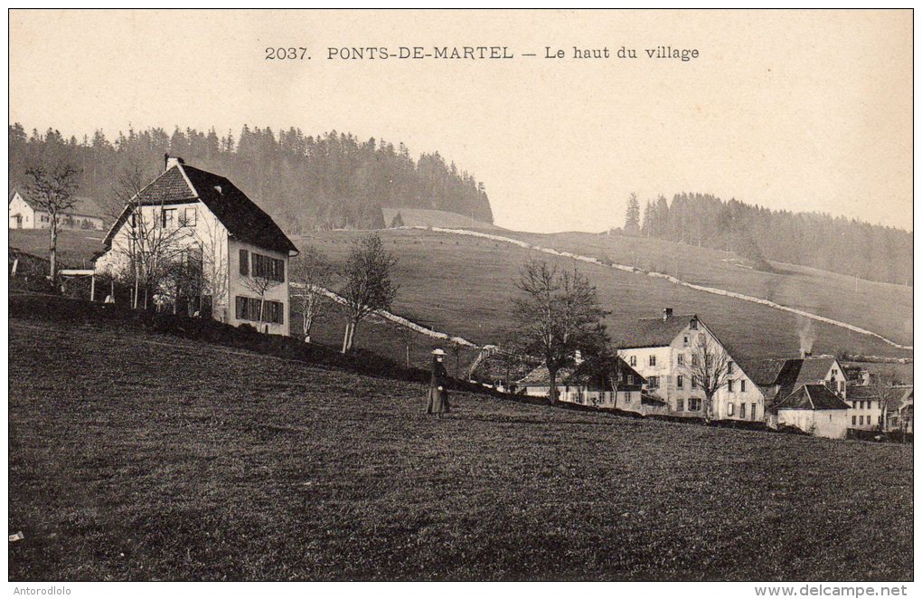 PONTS DE MARTEL   Le Haut Du Village - Ponts-de-Martel