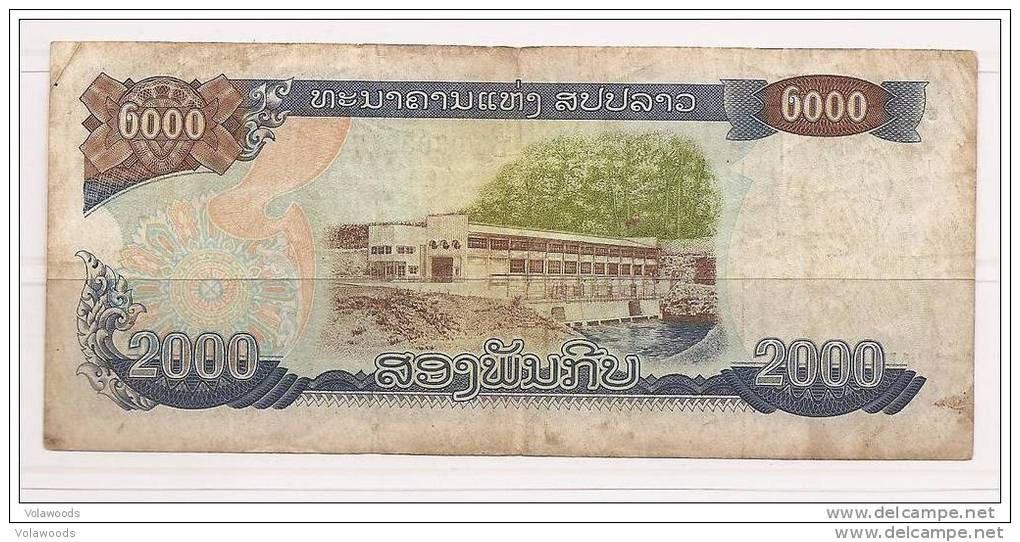 Laos - Banconota Circolata Da 2000 Kip - 1997 - Laos