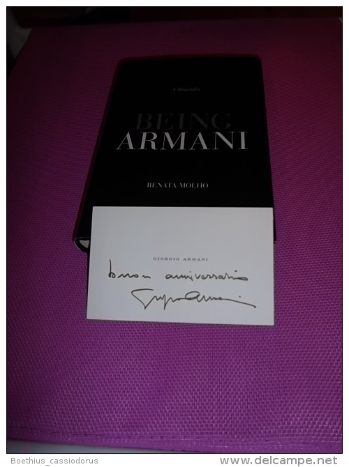 BEING ARMANI RENATA MOLHO Avec CARTE D'ENVOI SIGNEE PAR ARMANI - Moda