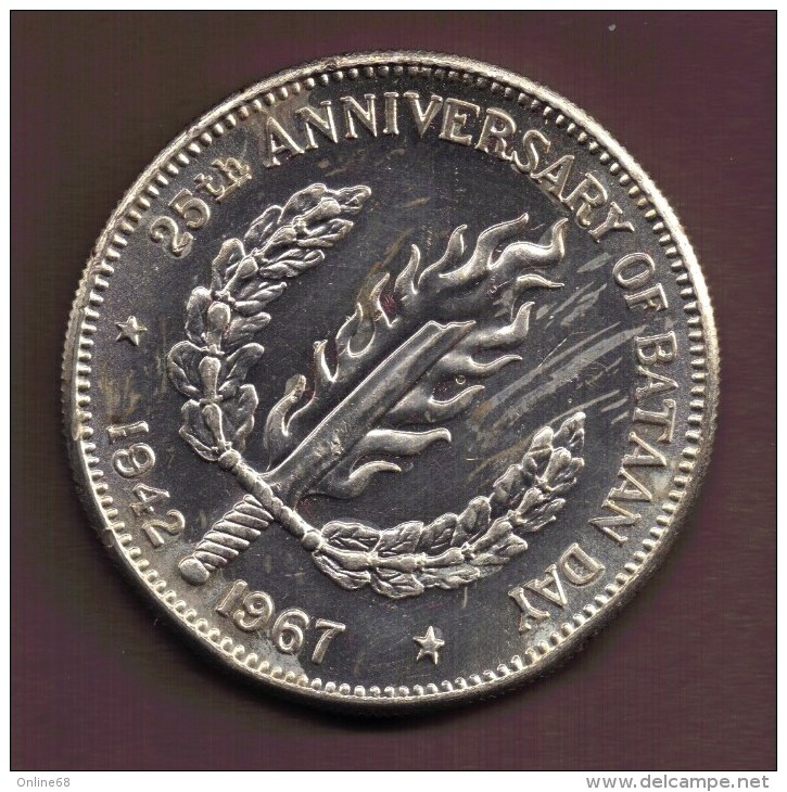 PILIPINAS 1 PESO 1967 BATAAN DAY  ARGENT Silver 0.900 KM# 195 - Filippijnen