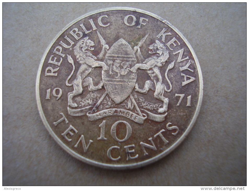 KENYA 1971 TEN CENTS   KENYATTA Nickel-Brass  USED COIN In FAIR CONDITION. - Kenia