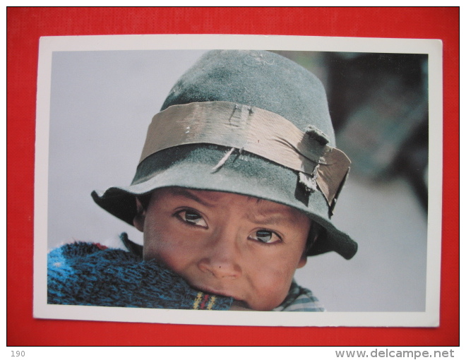 Young Boy,simiatug - Equateur