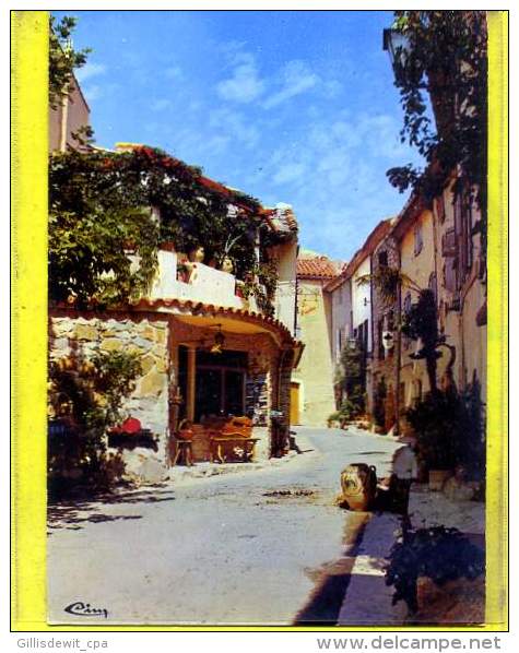 - LE CASTELLET - C/ Le Beausset - Ruelle Du  Portalet - Le Castellet