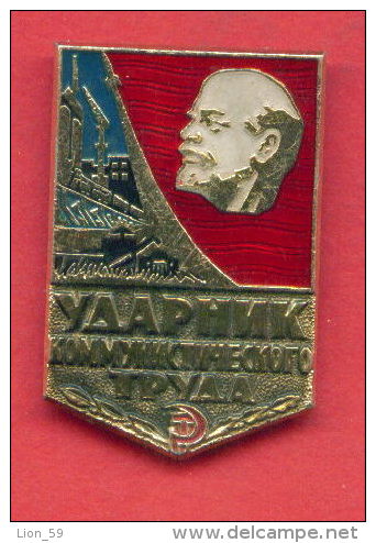 F465 / Vladimir Ilyich LENIN  LENINE - Monument  Conquerors  Space  Communist , Hammer - The Communist WORK  Russia - Espace