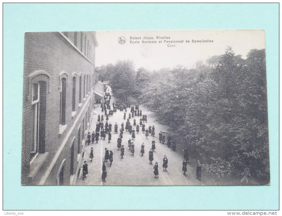 Ecole Normal Et Pensionnat De Demoiselles - Cour Ecole Jésus ( Nivelles ) - Anno 1922 ( Zie Foto Voor Details ) !! - Nijvel