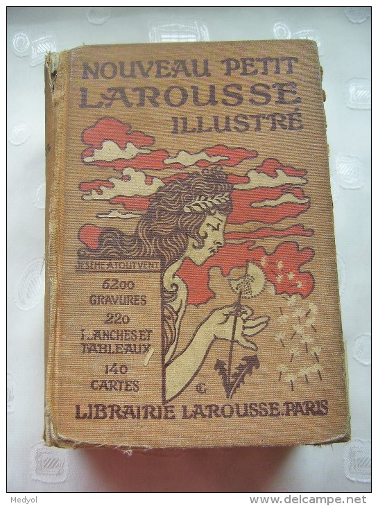 DICTIONNAIRE LAROUSSE ANCIEN 1933 - Dictionnaires