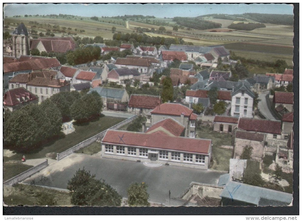 89 - EN AVION AU DESSUS DE... SOUCY - LE GROUPE SCOLAIRE - Soucy