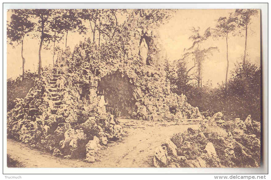 E3743 - FOURON - LE - COMTE  -  Pensionnat Des Religieuses Ursulines - Grotte De Notre Dame De Lourdes - Fourons - Vören