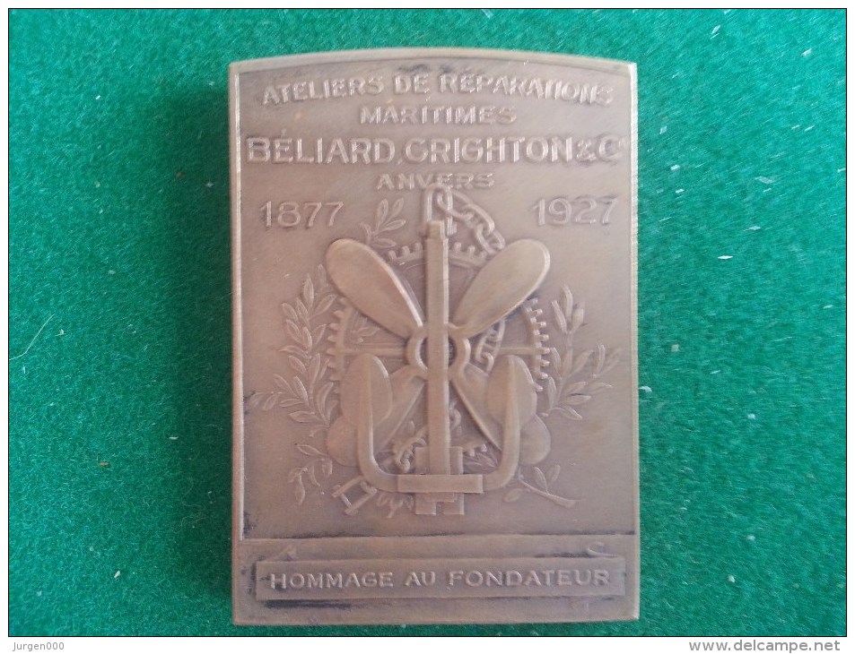 Beliard Chrighton, Anvers, 187-1927, Hommage Au Fondateur Henri Gustave Beliard (K. Schuermans), 43 Gram (medailles0066) - Professionali / Di Società